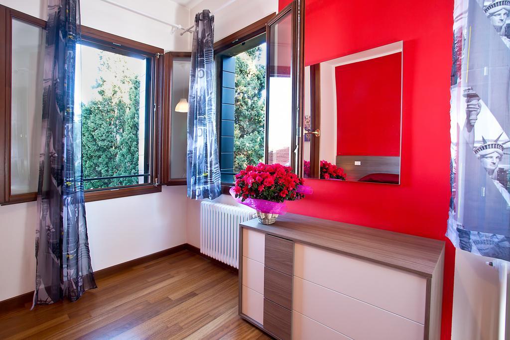 Good Wine Apartments Venice Phòng bức ảnh