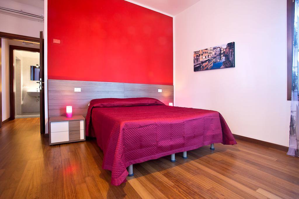 Good Wine Apartments Venice Phòng bức ảnh