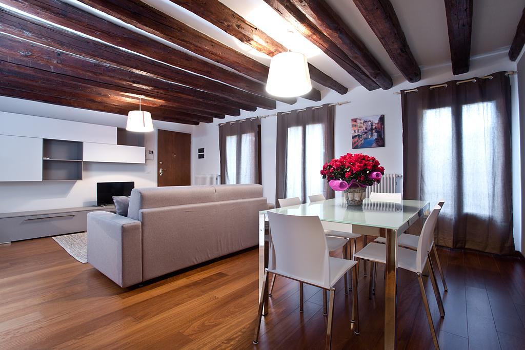 Good Wine Apartments Venice Phòng bức ảnh