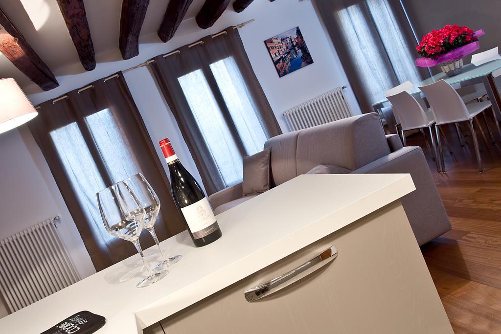 Good Wine Apartments Venice Phòng bức ảnh